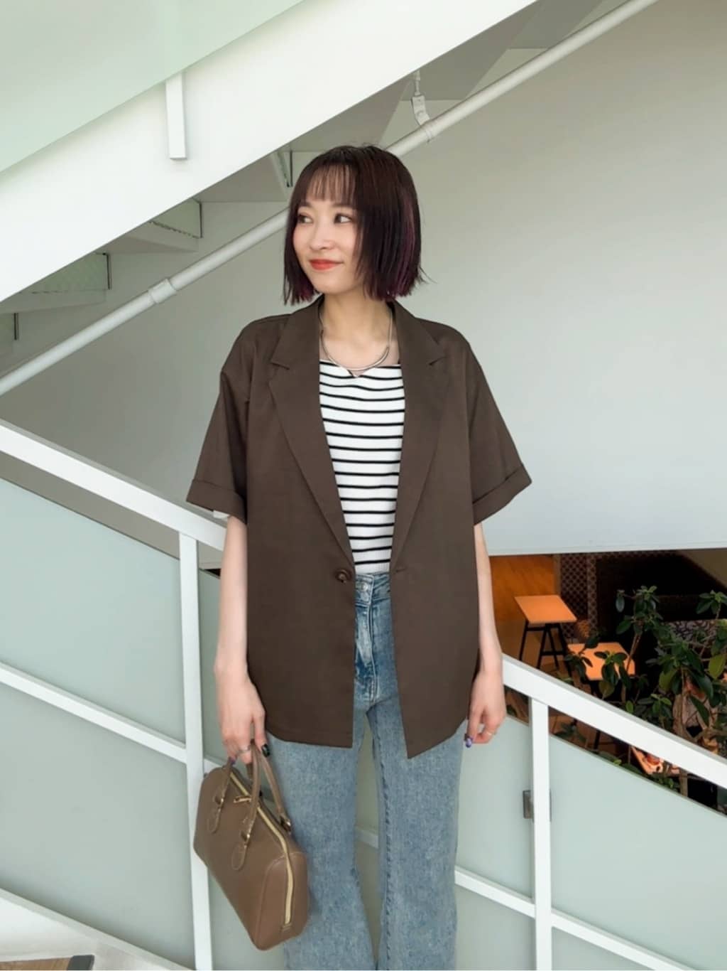 𝐜𝐡𝐢𝐤𝐚さんの「SHOO･LA･RUE｜【セットアップ可/洗濯後しわになりにくい】5分袖テーラードジャケット」を使ったコーディネート