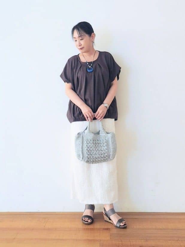 くまさんの「SHOO･LA･RUE｜【S-LL】インせず着られる 異素材使い デザイントップス」を使ったコーディネート