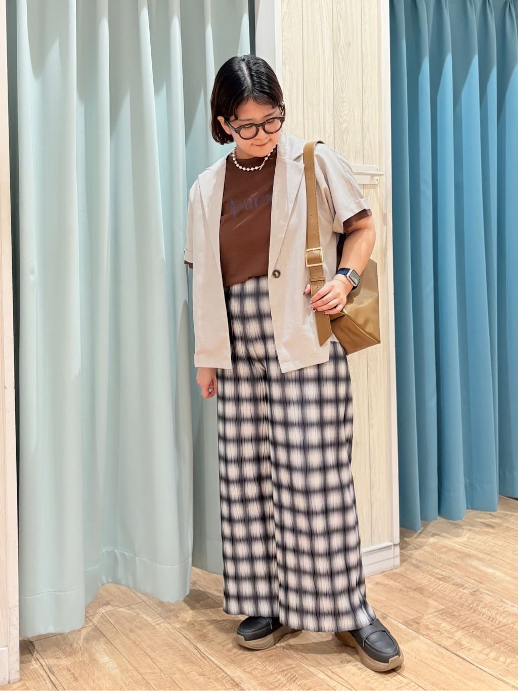 砂糖さんの「SHOO･LA･RUE｜【S-LL】さらりと着たい大人のための 麻調半袖ジャケット」を使ったコーディネート