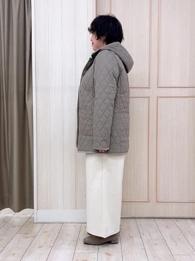 えりっこさんの「SHOO･LA･RUE｜【洗濯機可】美脚見え あったか圧縮ニット ガウチョパンツ」を使ったコーディネート