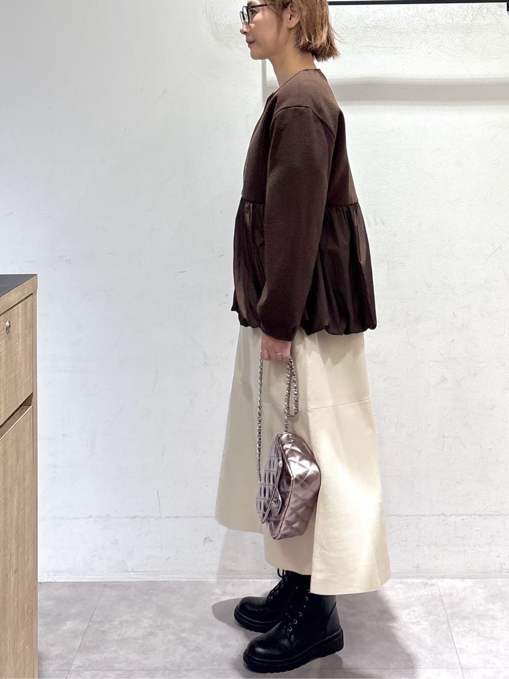 たけねぇさんの「OPAQUE.CLIP｜ウールライクペプラムドッキングアウター【洗濯機洗い可】」を使ったコーディネート