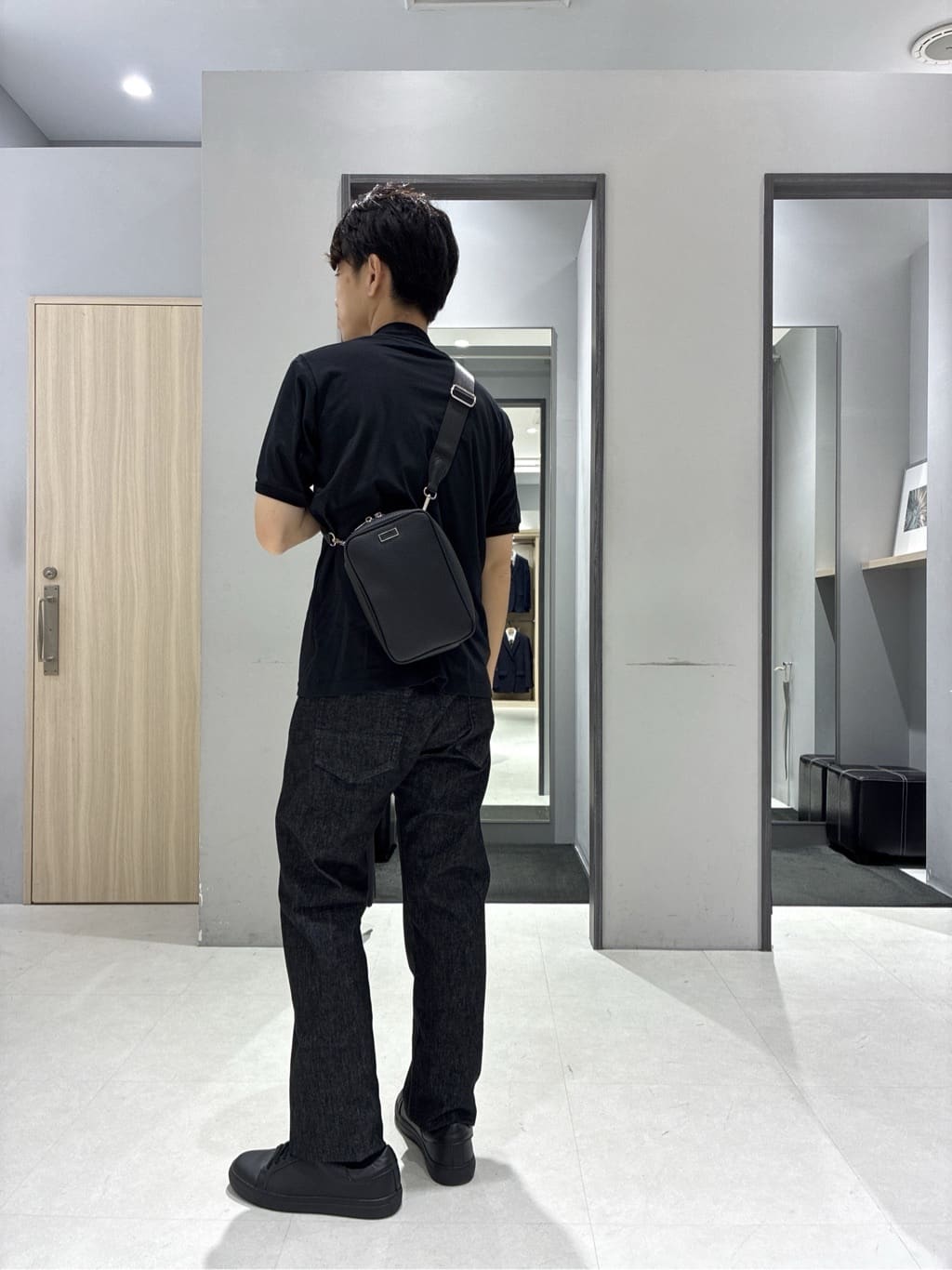 わいずみさんの「TAKEO KIKUCHI｜【COOL CITY WEAR】インドライ天竺モックネック プルオーバー /吸汗速乾」を使ったコーディネート