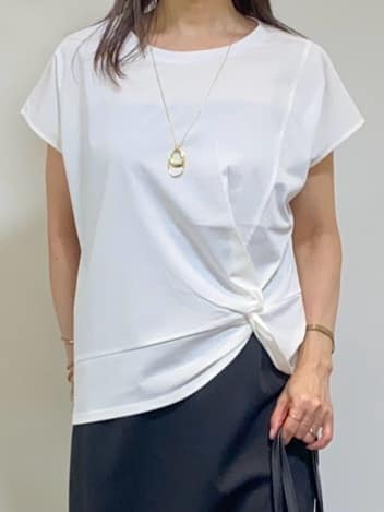 tomoさんの「UNTITLED｜【選べる3柄】フラットトートバッグ」を使ったコーディネート