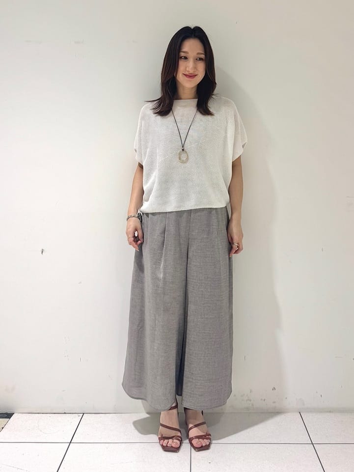 そんさんの「INDIVI｜【洗える／清涼感】コクーンシルエットニット」を使ったコーディネート