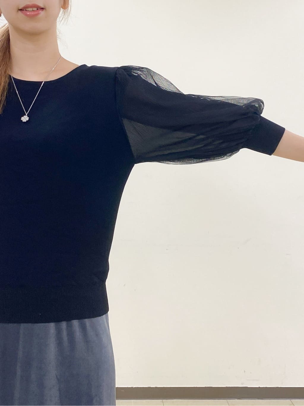 yurinaさんの「index｜《5色展開》マジョリカプリーツスリーブニット【洗濯機洗い可】」を使ったコーディネート
