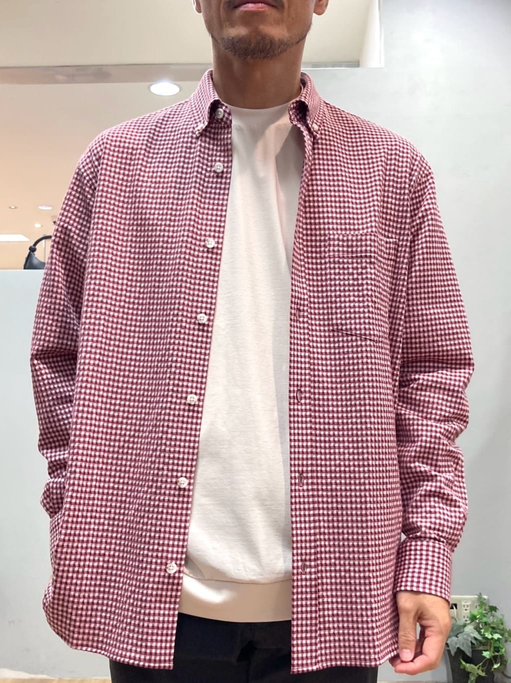 シュンさんの「TAKEO KIKUCHI｜【抗菌防臭/シーズンレス】シアサッカーギンガムチェック ストレッチシャツ」を使ったコーディネート