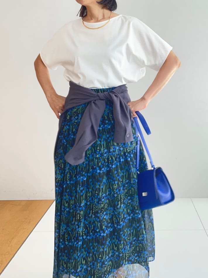 murayamaさんの「INDIVI｜【インナーとしても活躍！】シンプルTシャツ」を使ったコーディネート