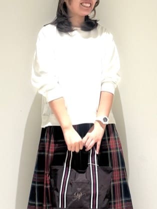 Liriさんの「Dessin｜【洗える】サイドスナップカットソー」を使ったコーディネート