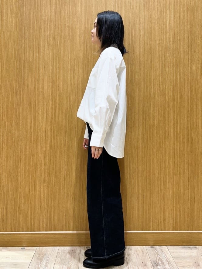 aさんの「OPAQUE.CLIP｜バンドカラーシャツ【洗濯機OK】」を使ったコーディネート