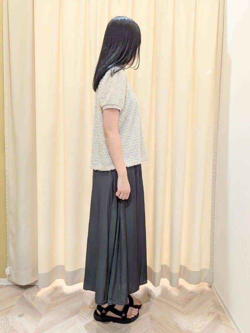 hinaさんの「SHOO･LA･RUE｜【S-LL】大人も着やすい愛らしさ リボンヤーン半袖トップス」を使ったコーディネート