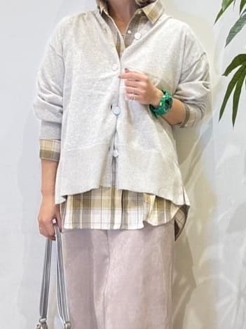 misakiさんの「SHOO･LA･RUE｜【洗濯機可/S-LL】程よい抜け感 大人のチェックシャツ」を使ったコーディネート