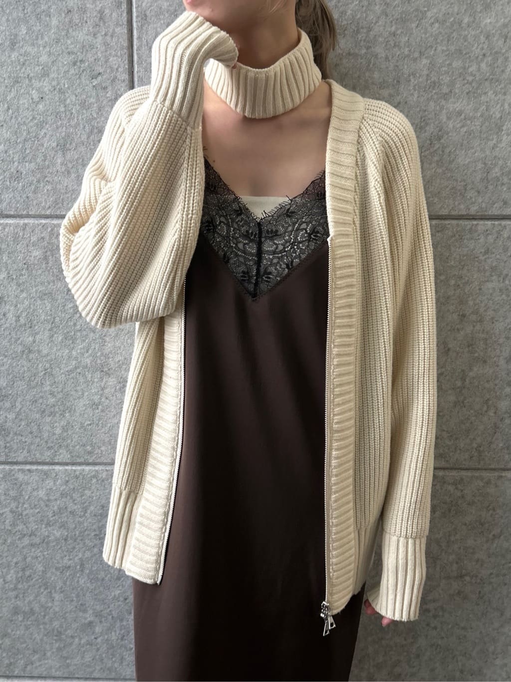 honoka Aさんの「CODE A｜dual form zip knit」を使ったコーディネート