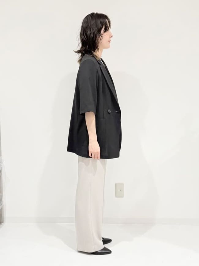 サオリさんの「UNTITLED｜【吸水速乾/洗える】ハーフスリーブジャケット」を使ったコーディネート