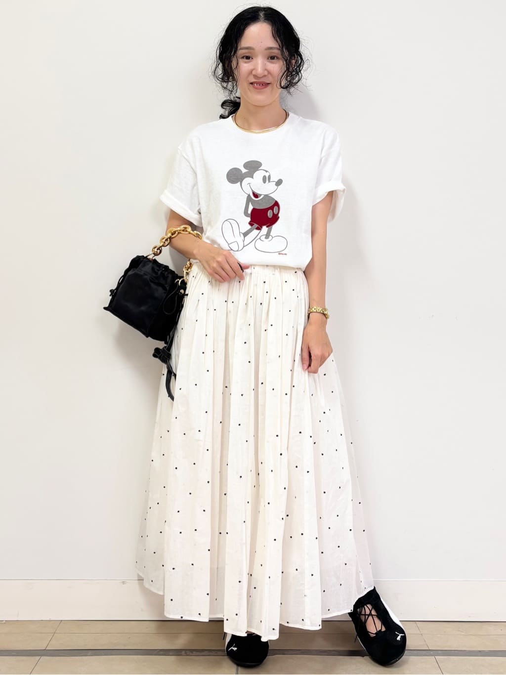 YOKOTAさんの「DRESSTERIOR｜ERICKA NICOLAS BEGAY（エリッカ ニコラス ビゲイ）【別注】ゴールドチョーカー」を使ったコーディネート