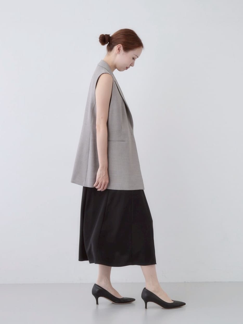 mitsukiさんの「INDIVI｜【美シルエット】ノースリーブワンピース」を使ったコーディネート