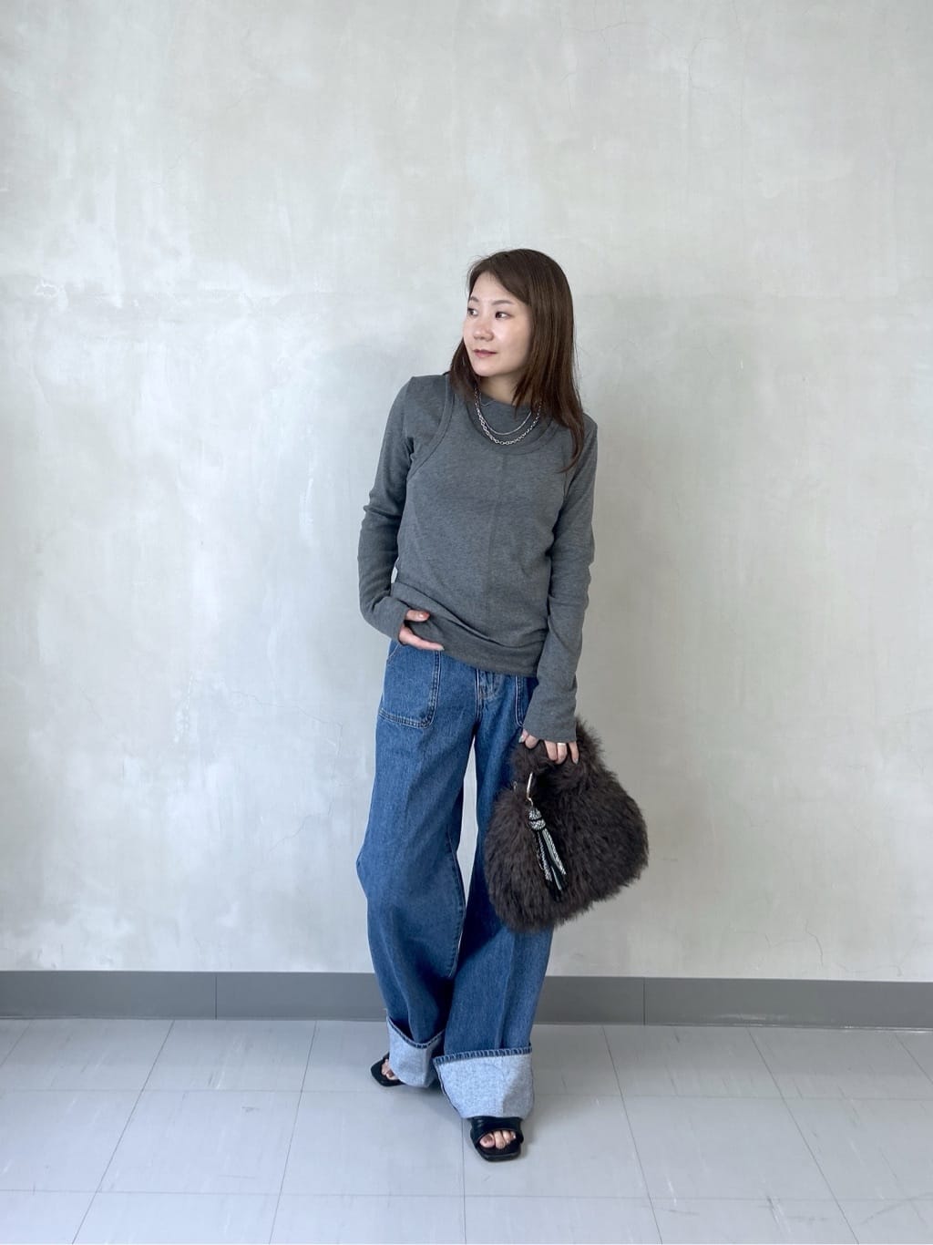 takaさんの「INDIVI｜タンクレイヤーフライスカットソー」を使ったコーディネート