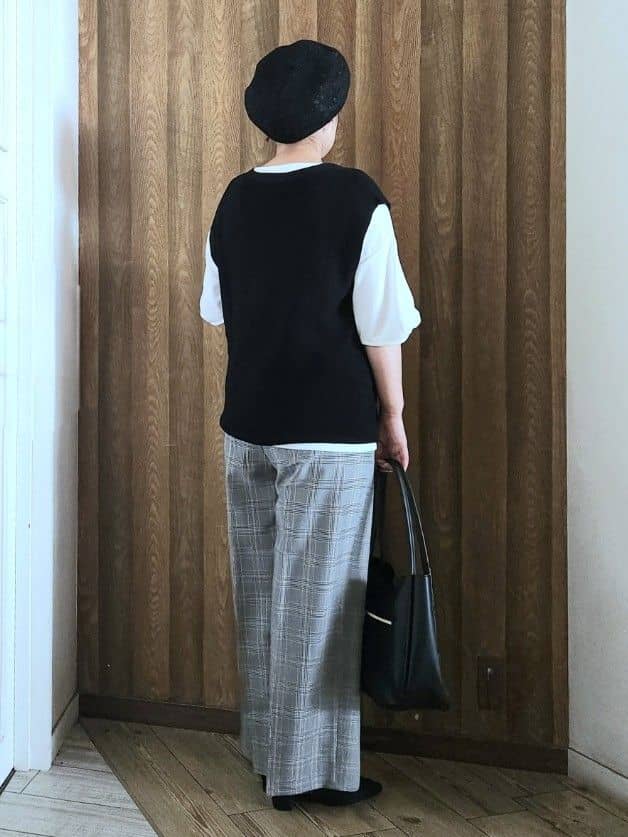 くまさんの「SHOO･LA･RUE｜【ひんやり/洗える/S-LL】袖ねじりシルケットトップス」を使ったコーディネート