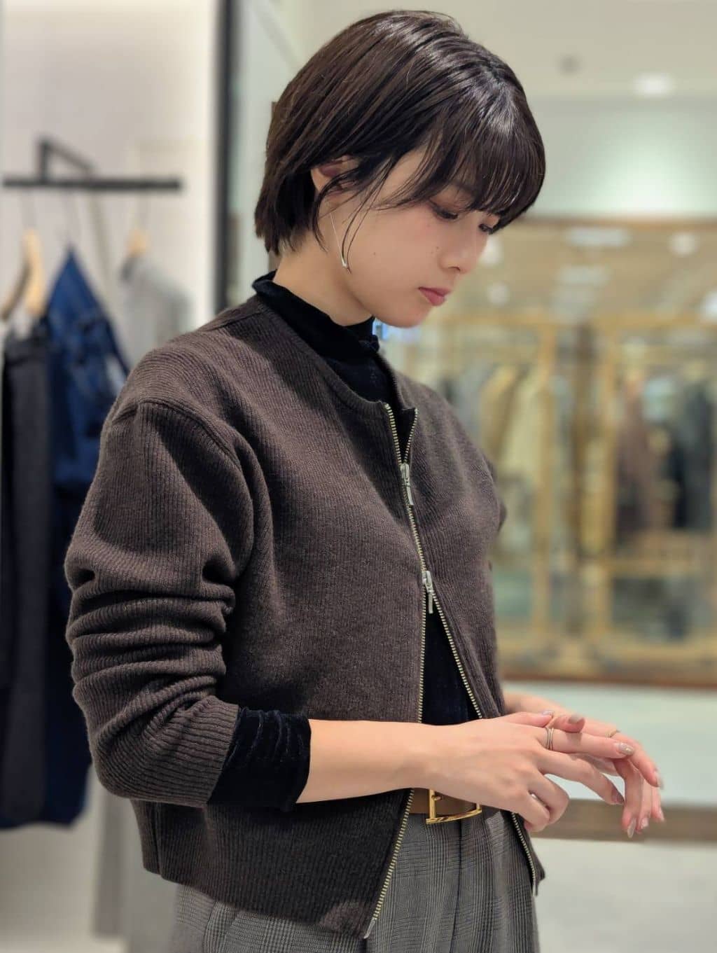 nonoさんの「UNTITLED｜【ゆったりサイズ／着丈短め】ジップニットカーディガン」を使ったコーディネート