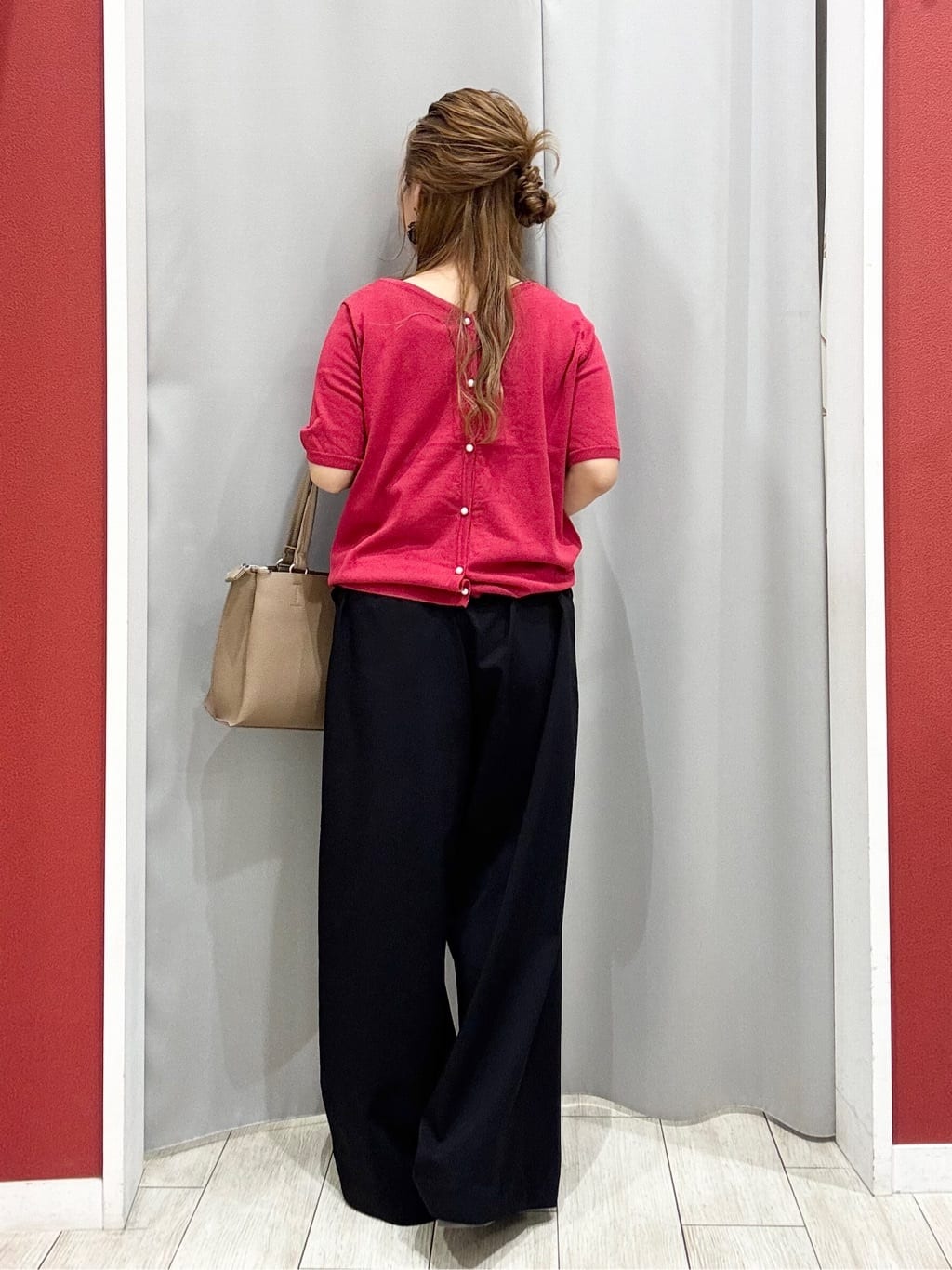 shioさんの「SHOO･LA･RUE｜【洗える/S-LL/前後2WAY】きれい見え 刺繍ニットカーディガン」を使ったコーディネート