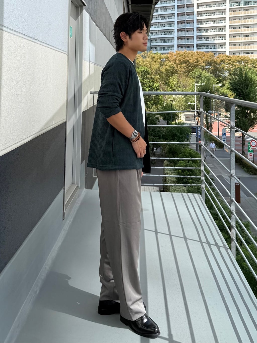 はちゃさんの「THE SHOP TK｜【セットでお買い得！！】長袖カーディガン＋半袖Tシャツ　洗濯機OK/吸水速乾(Tシャツのみ)」を使ったコーディネート