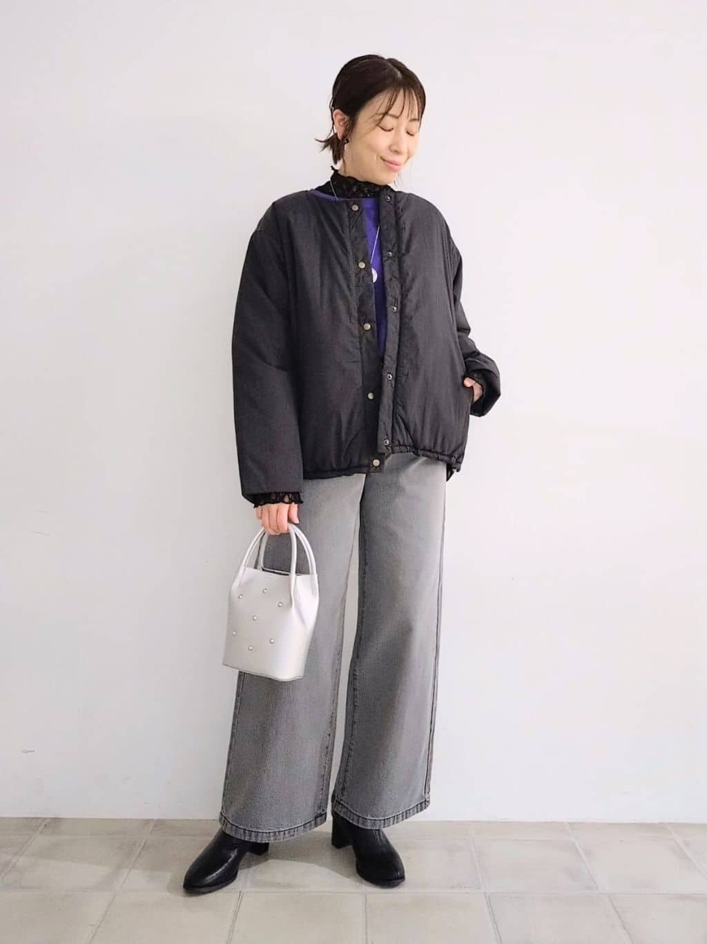 miomioさんの「SHOO･LA･RUE｜【洗濯機可/撥水/リバーシブル】 ノーカラー中綿ブルゾン」を使ったコーディネート