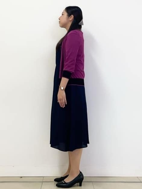 chisaさんの「Reflect｜【WEB先行カラーあり／手洗い可／アンサンブル可】バイカラーカーディガン」を使ったコーディネート