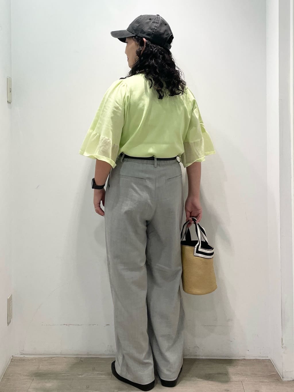 sumicaさんの「OPAQUE.CLIP｜《5色展開》シアーフレアスリーブニット【洗濯機洗い可】」を使ったコーディネート