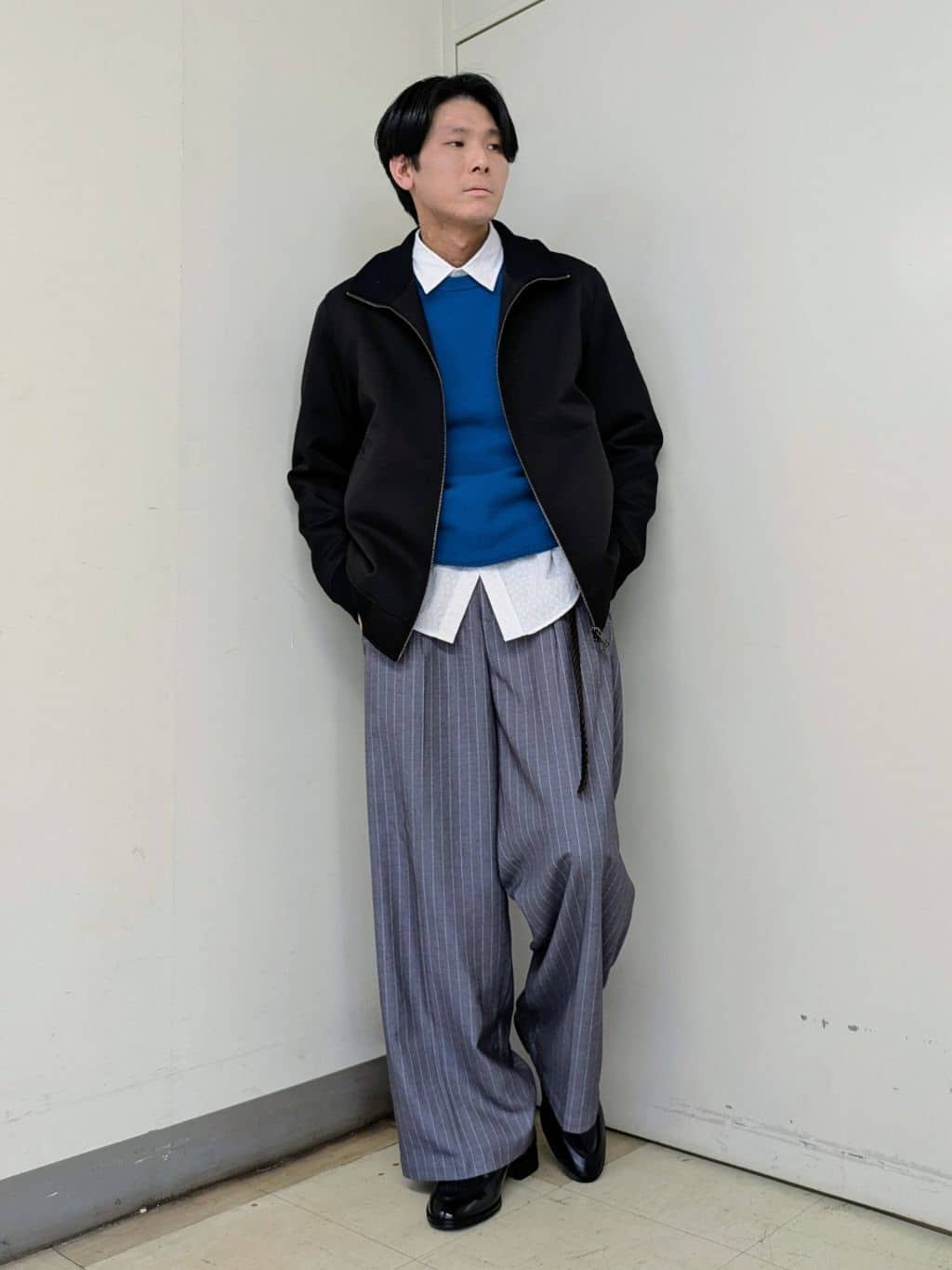 ryoさんの「TAKEO KIKUCHI｜【JUST ONE LAYER】ダウンファブリック ジップアップ リブ ブルゾン」を使ったコーディネート
