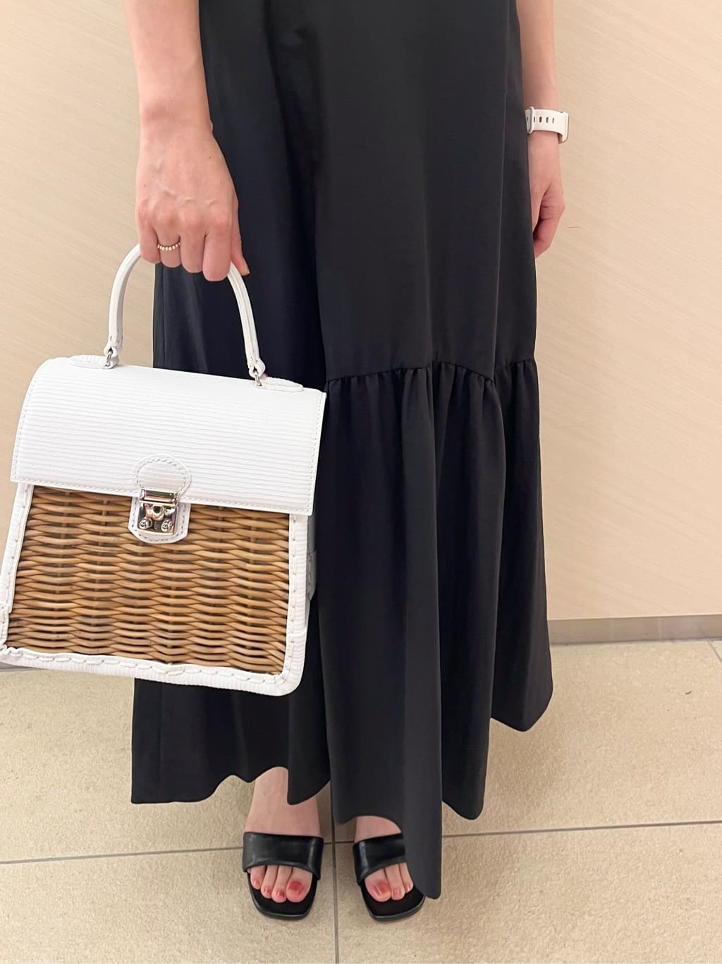yahataさんの「DRESSTERIOR｜」を使ったコーディネート