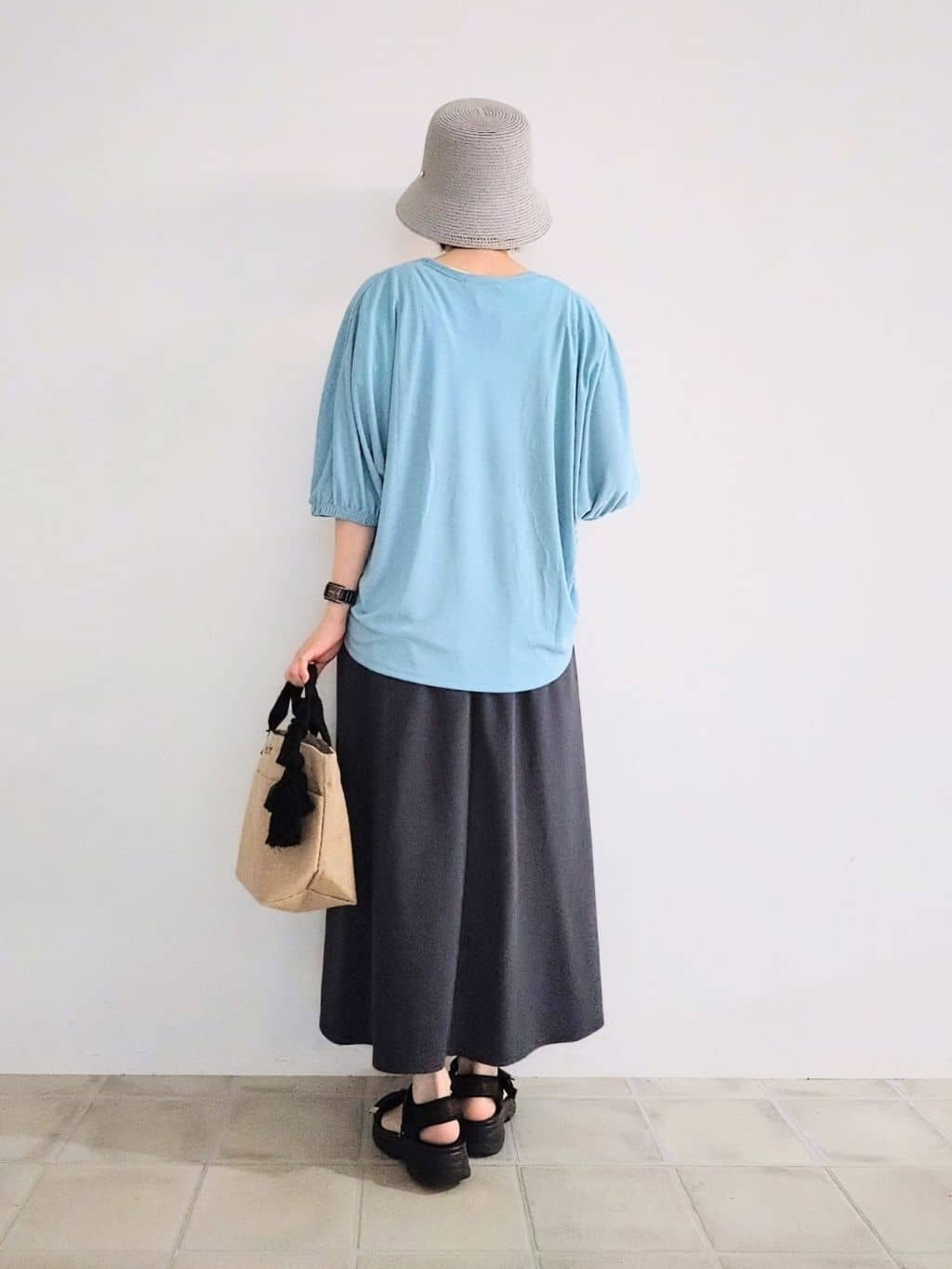 miomioさんの「SHOO･LA･RUE｜【UV/さらさらタッチ】女性らしさ漂う 5分袖ボレロカーディガン」を使ったコーディネート