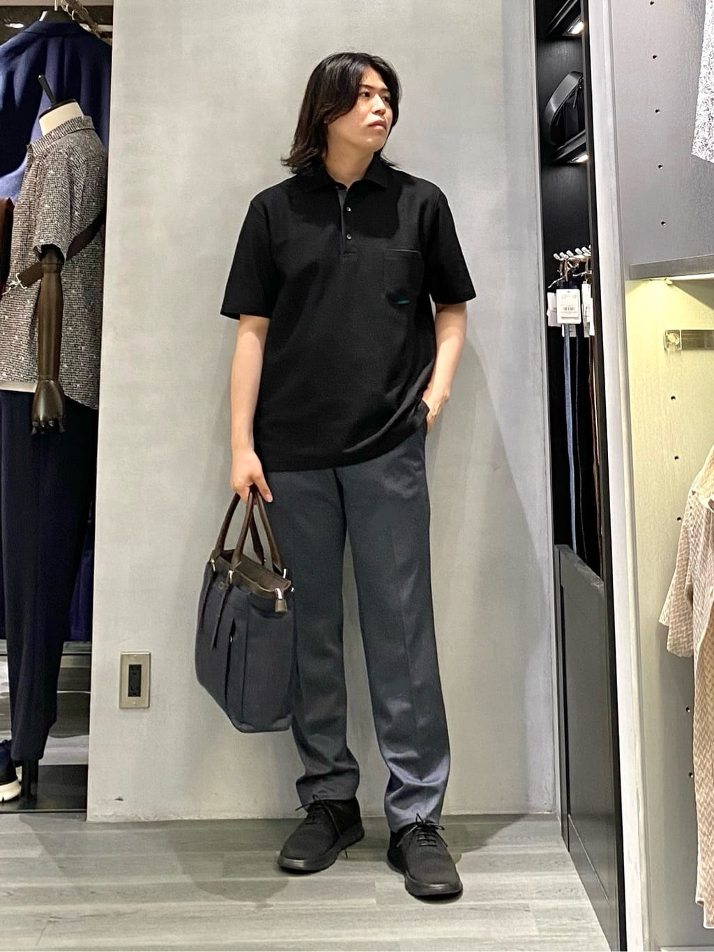 nishiさんの「TAKEO KIKUCHI｜【抗菌防臭／9色5サイズ展開】ハニカムメランジ ポロシャツ」を使ったコーディネート