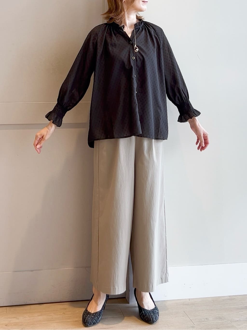 yamakoさんの「grove｜サマーハイパーストレッチワイドパンツ」を使ったコーディネート