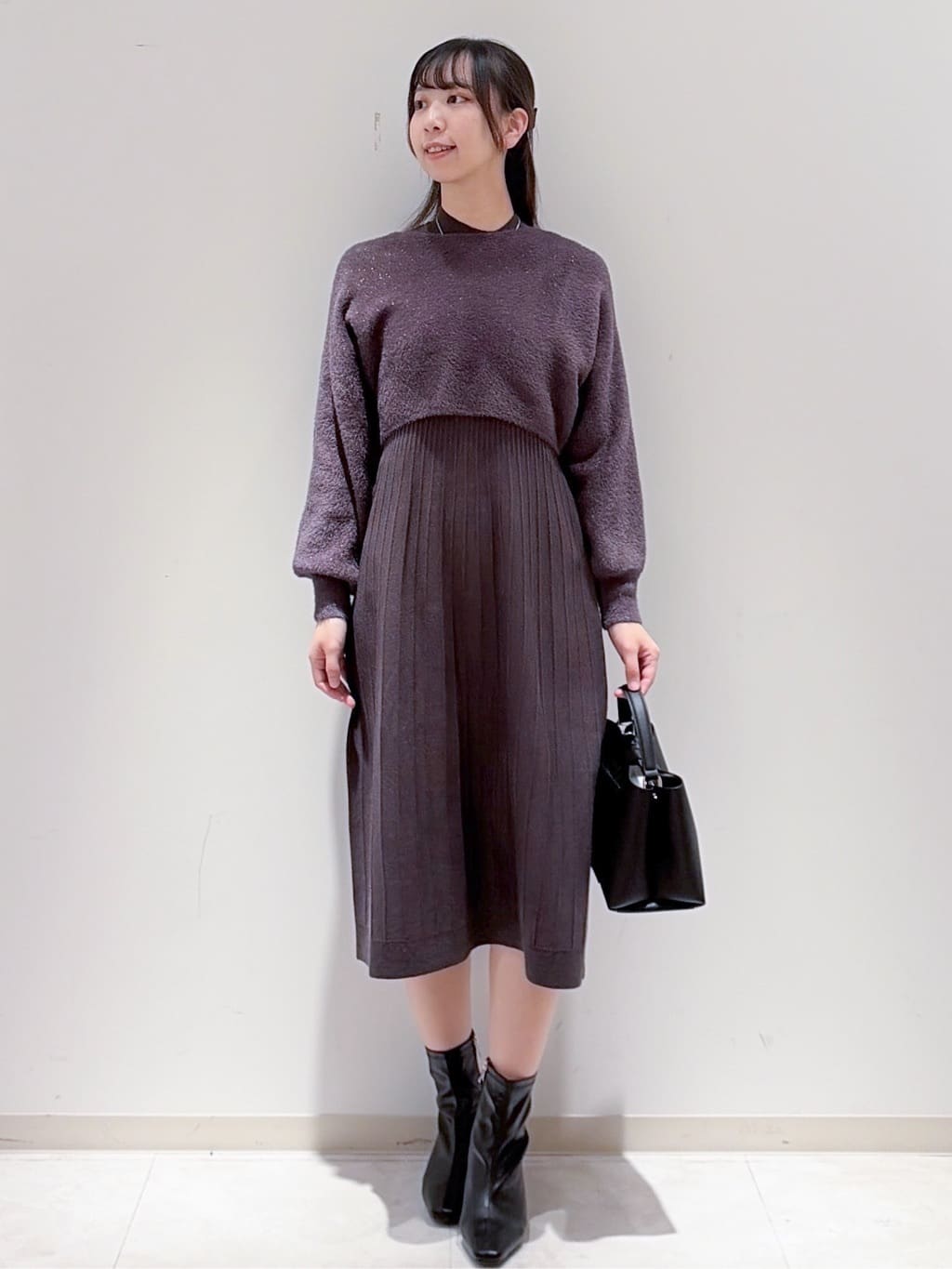 yurinaさんの「index｜ラメフェザープルオーバーセット ニットワンピース【洗濯機OK】《XS～LL》」を使ったコーディネート