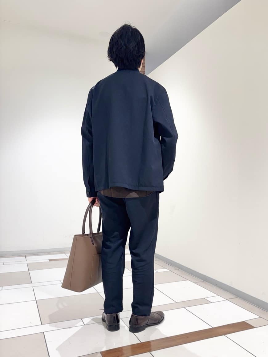 及川さんの「TAKEO KIKUCHI｜【COOL CITY WEAR】ストライプジャージ ボタンダウンシャツ /接触冷感」を使ったコーディネート