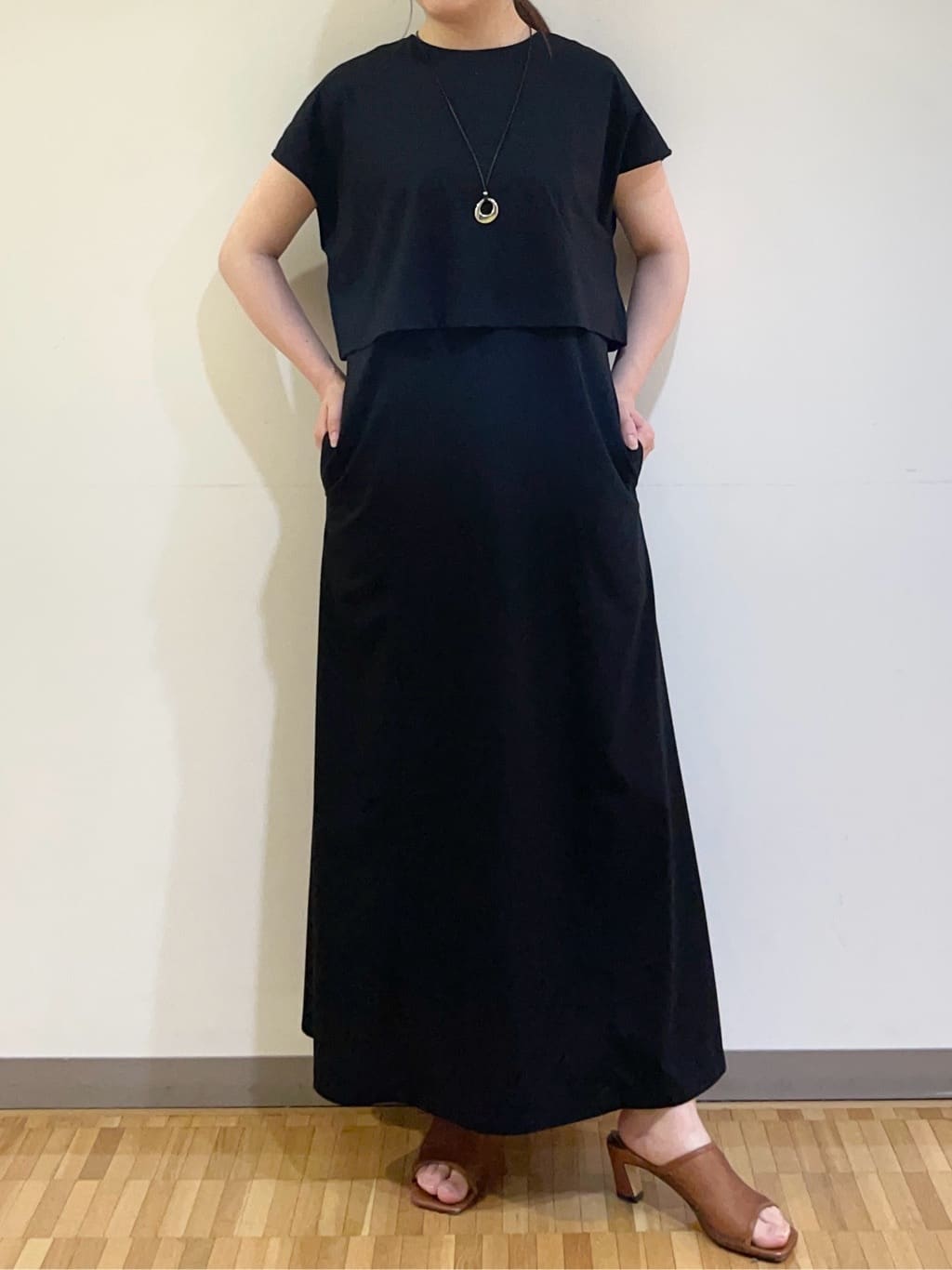 フナキさんの「UNTITLED｜【古畑星夏さん着用/選べる3柄】ジャカードミディアムトート」を使ったコーディネート