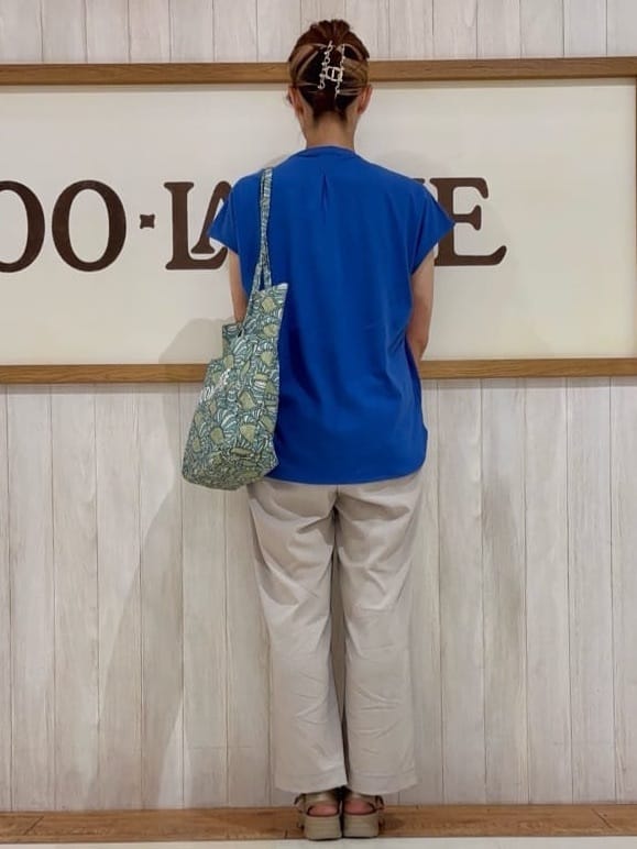 みきぽんさんの「SHOO･LA･RUE｜【着丈選べる】触れる度ひんやり ゆるきれい イージーワイドパンツ」を使ったコーディネート