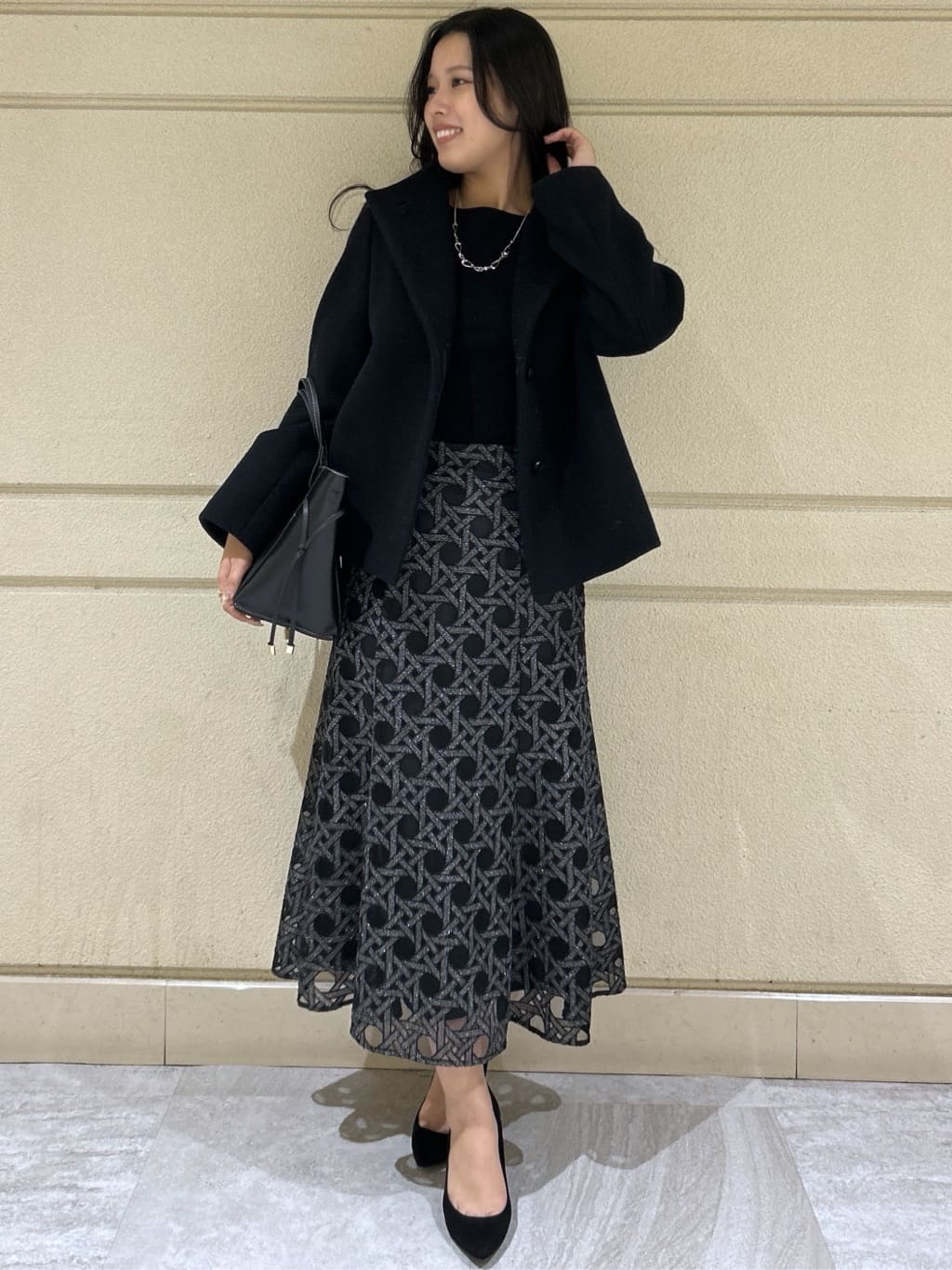 Momokaさんの「COUP DE CHANCE｜【日本製】スタンドカラーのショート丈コート」を使ったコーディネート
