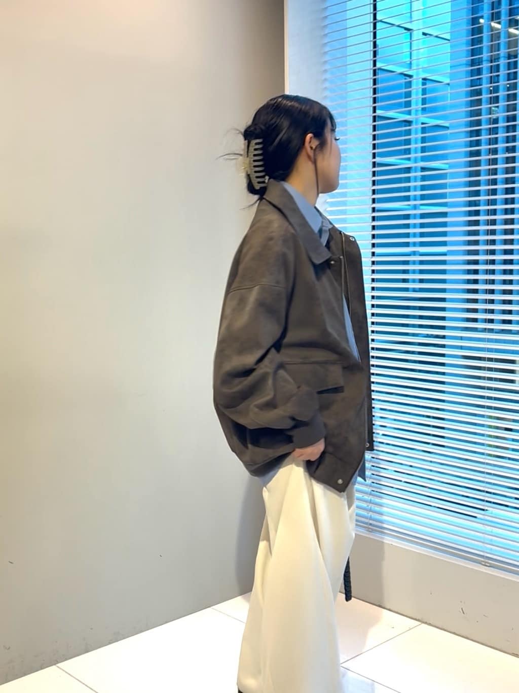 madokaさんの「tk.TAKEO KIKUCHI｜TR長袖シャツ」を使ったコーディネート