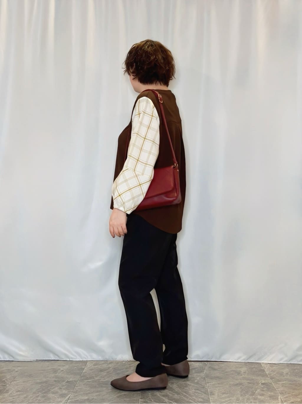 たみさんの「SHOO･LA･RUE｜【高レビュー/S-LL】1枚で決まる お袖チェック 異素材使いトップス」を使ったコーディネート