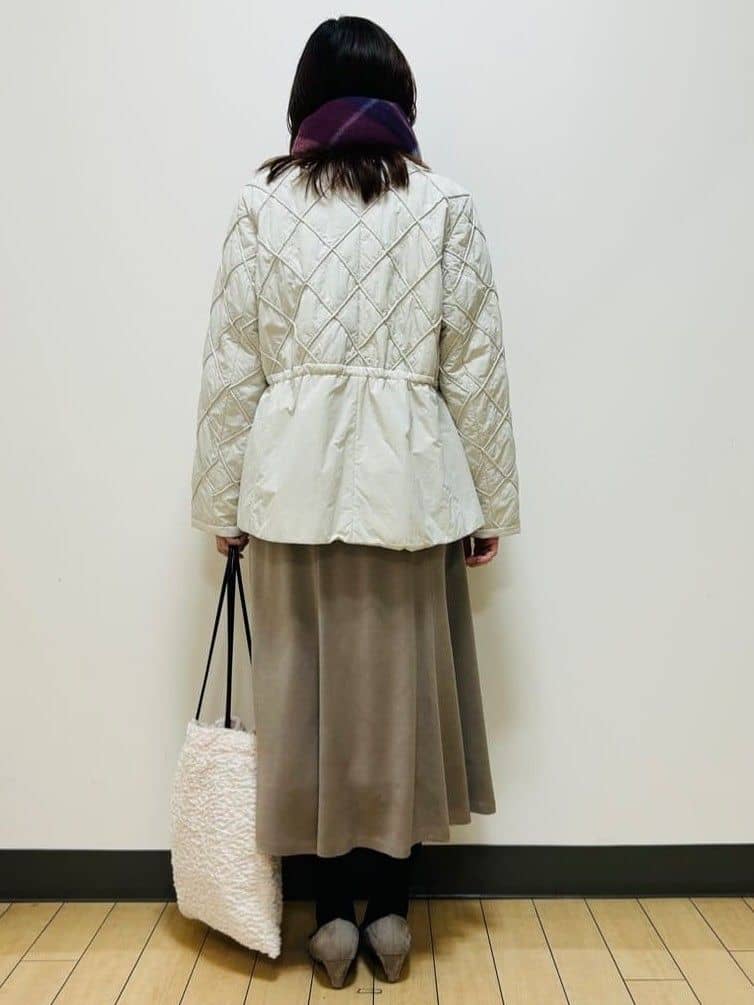 miiiさんの「Reflect｜【気軽な羽織に◎】中綿キルティングショートコート」を使ったコーディネート
