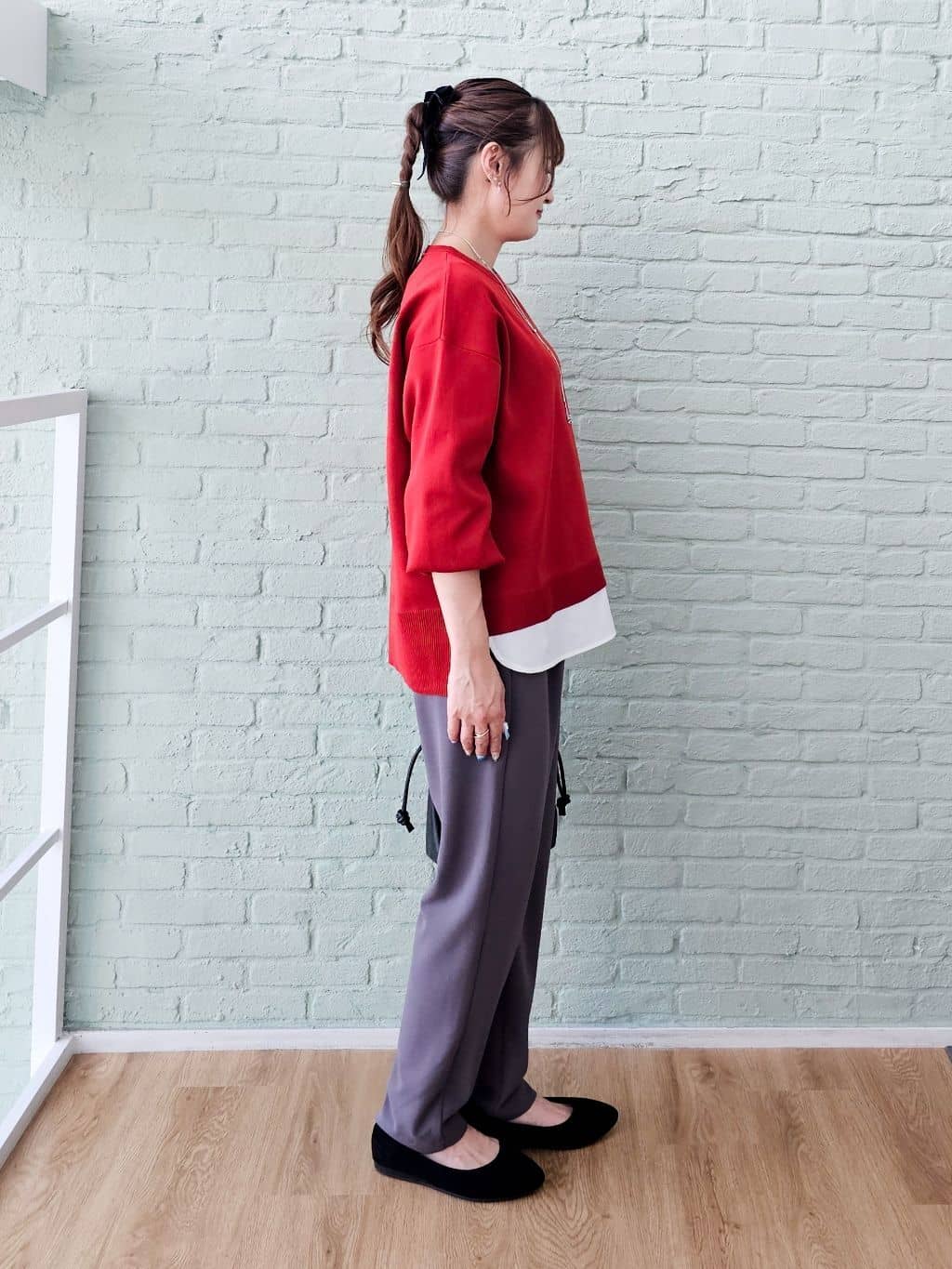 ゆゆさんの「SHOO･LA･RUE｜【S-3L/洗濯後しわになりにくい】スマートに見える イージーテーパードパンツ」を使ったコーディネート