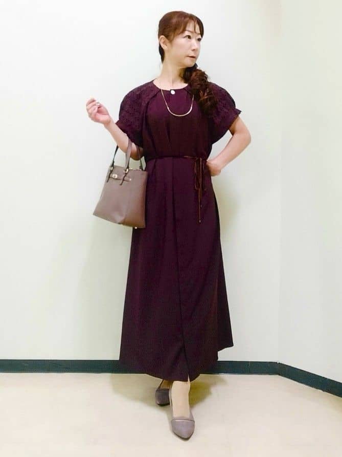 花さんの「Reflect｜カットワークレーススリーブワンピース」を使ったコーディネート