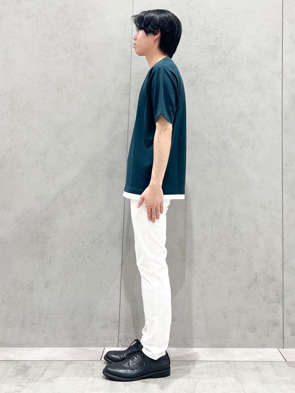 SHI-MAさんの「THE SHOP TK｜ツイルキーネック 半袖Tシャツ 接触冷感/洗濯機OK」を使ったコーディネート
