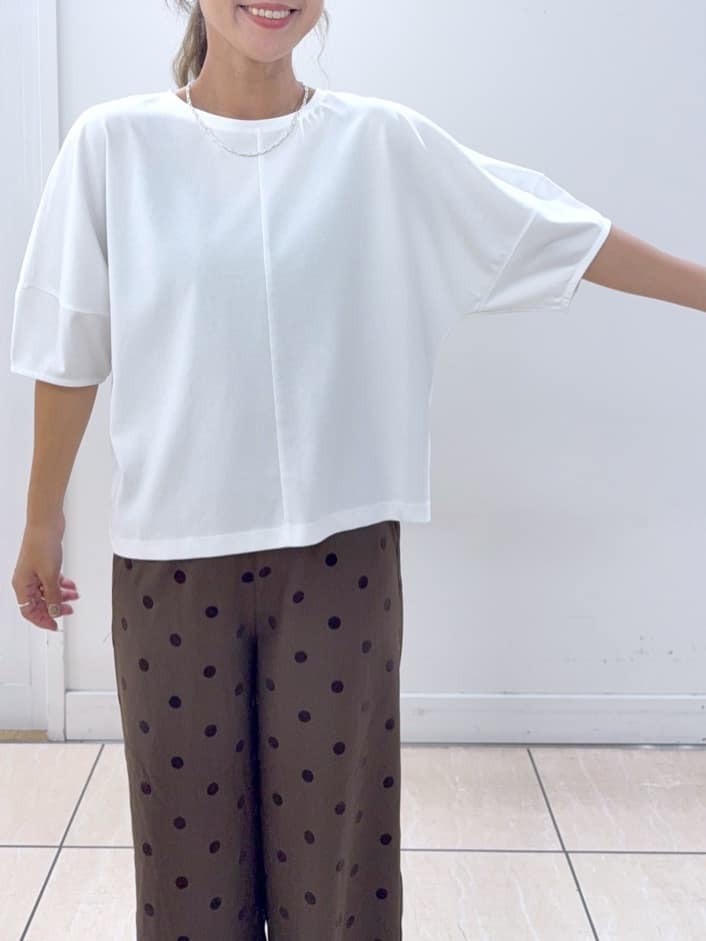 Osawaさんの「Dessin｜【二の腕カバー／UVカット】ランタンスリーブカットソー」を使ったコーディネート
