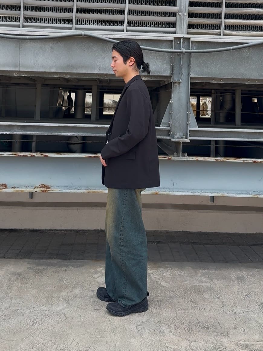 yumaさんの「tk.TAKEO KIKUCHI｜バレルシルエットパンツ（デニム＆カラーパンツ）」を使ったコーディネート