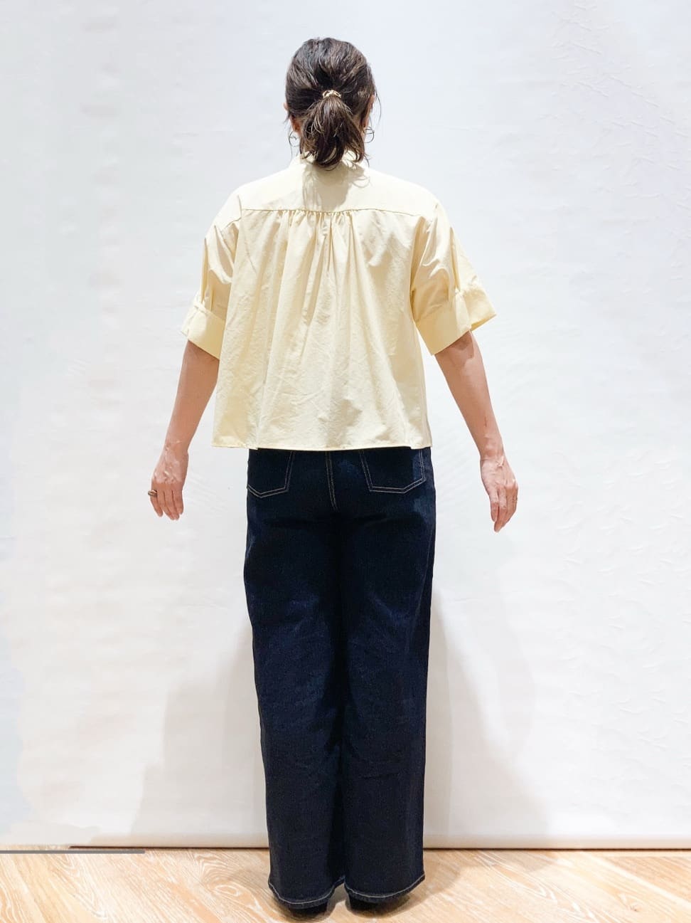 Shihoさんの「OPAQUE.CLIP｜ピンタックフレアシャツ【洗濯機洗い可】」を使ったコーディネート