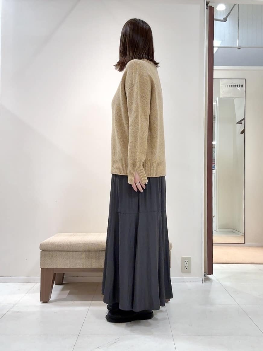 YUIさんの「UNTITLED｜【はっ水機能/フード取り外し可】ミディダウンコート」を使ったコーディネート