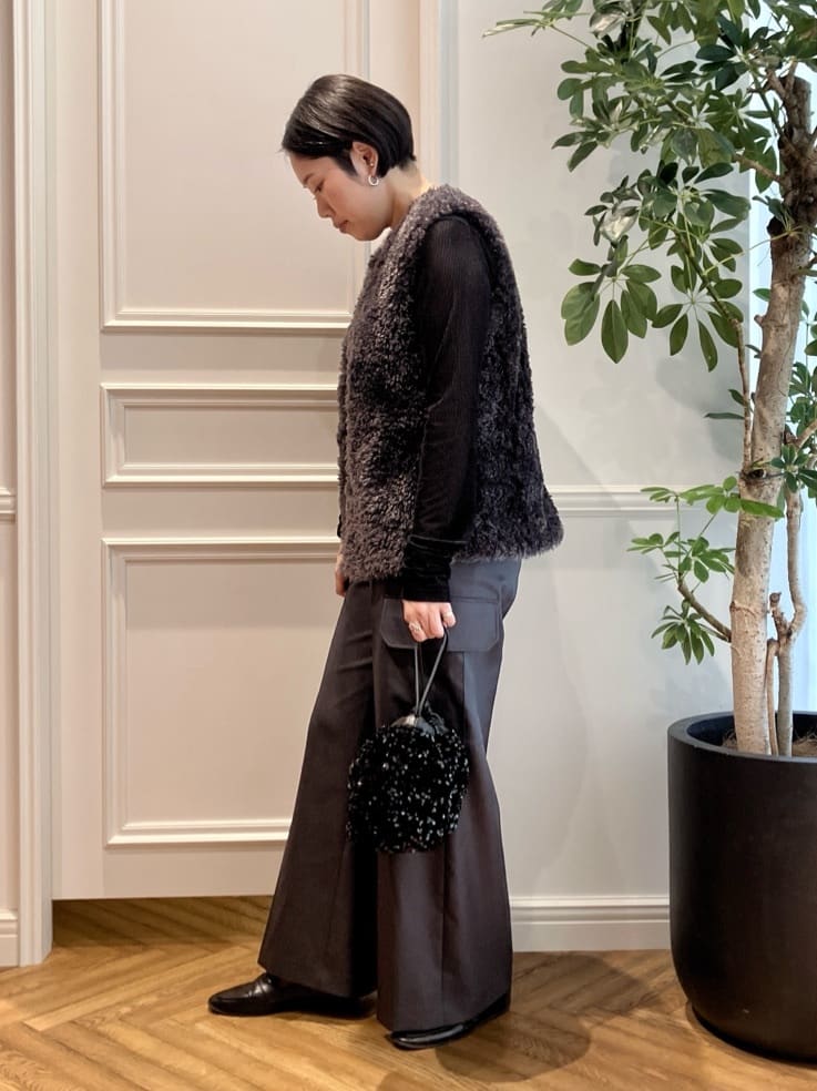 konominさんの「DRESSTERIOR｜◆【洗える/リブベロア】シアーリブベロアカットソー」を使ったコーディネート