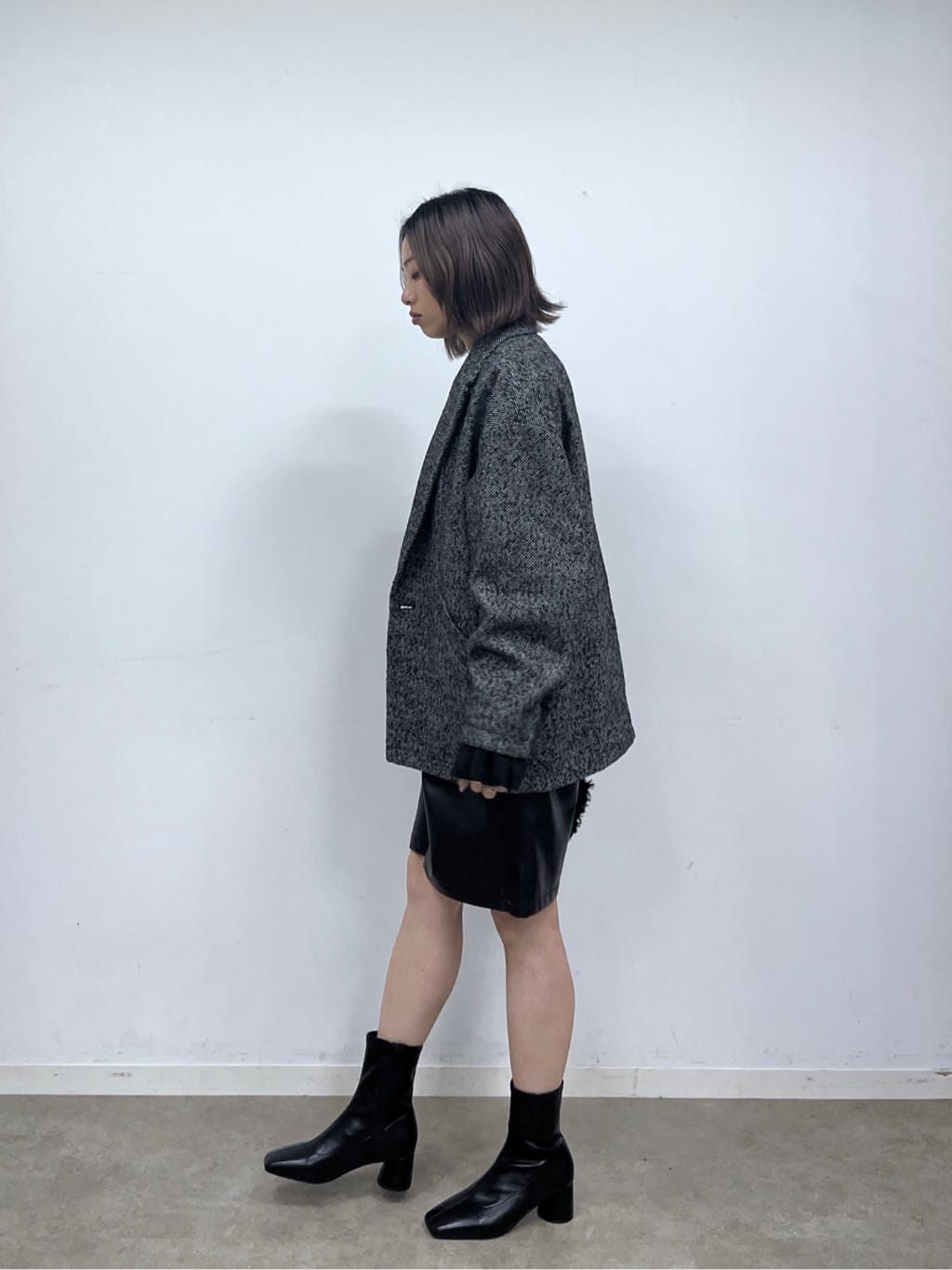 Harukaさんの「INDIVI｜フェイクファーマイクロバッグ」を使ったコーディネート