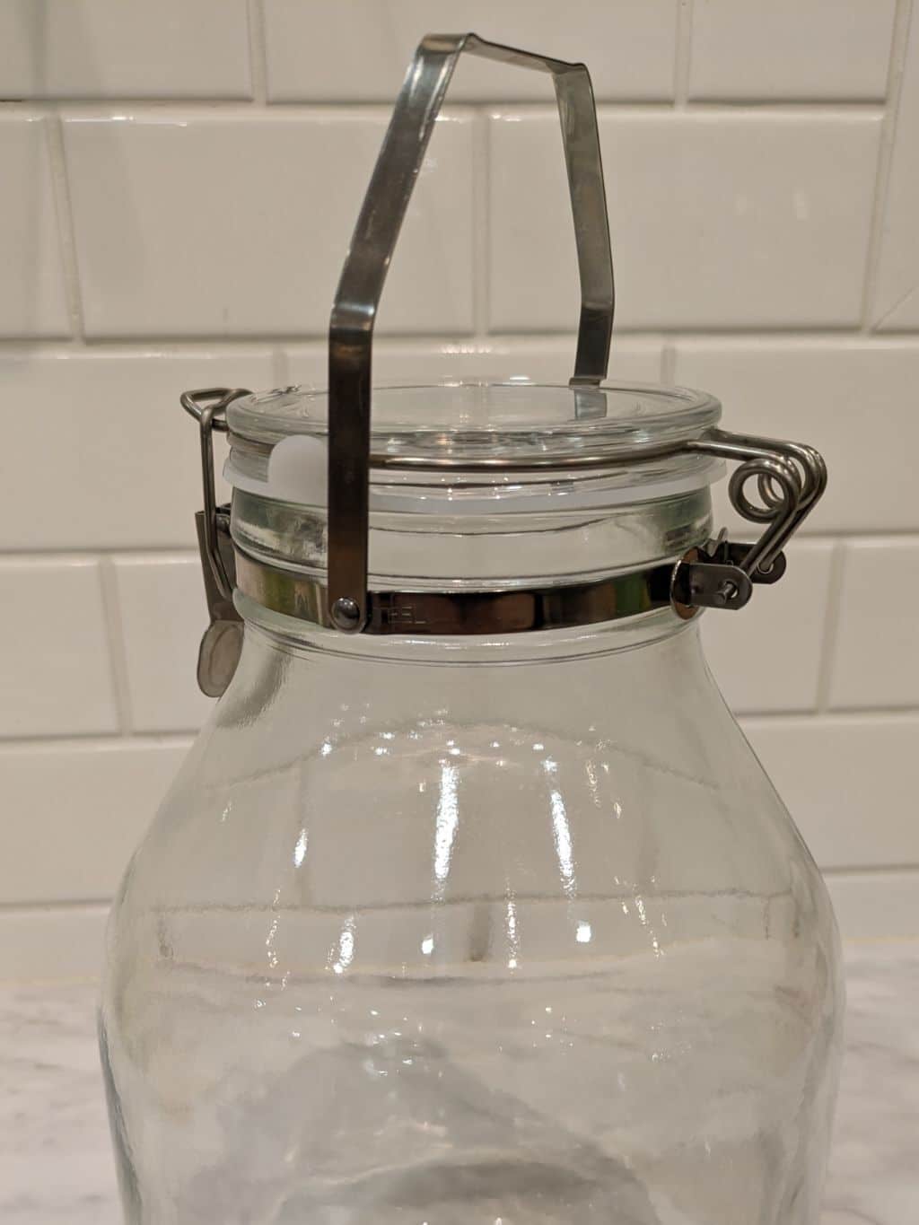 アキさんの「212 KITCHEN STORE｜◆取っ手密封ビン 3L ＜Cellarmate セラーメイト＞」を使ったコーディネート